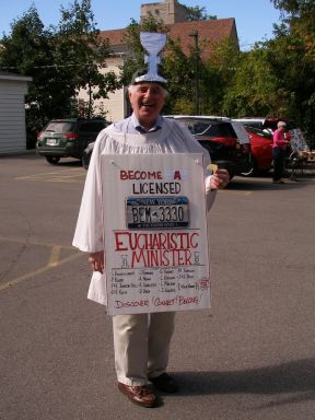 Become a Eucharistic Minister